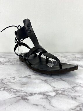 Free People Black Thong Strap Sandals Size 8.5